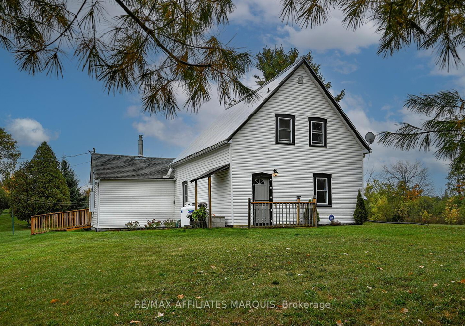 2403-nolans-road-montague-ontario-x12425823