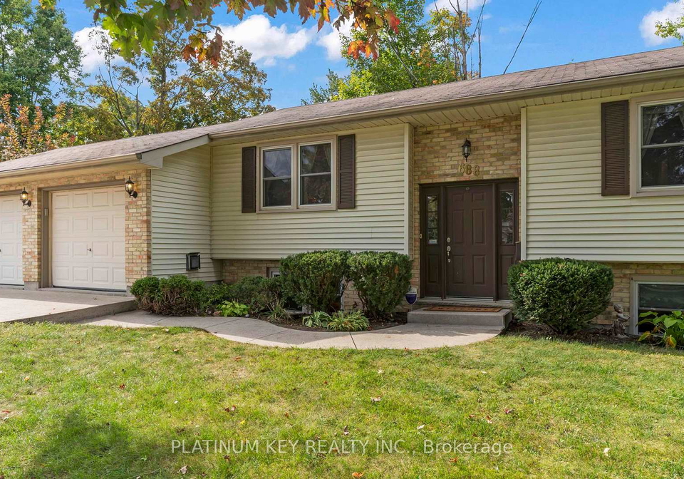 688-john-street-strathroy-caradoc-ontario-x12425872