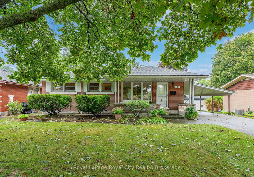 1452-mary-avenue-cambridge-ontario-x12425901