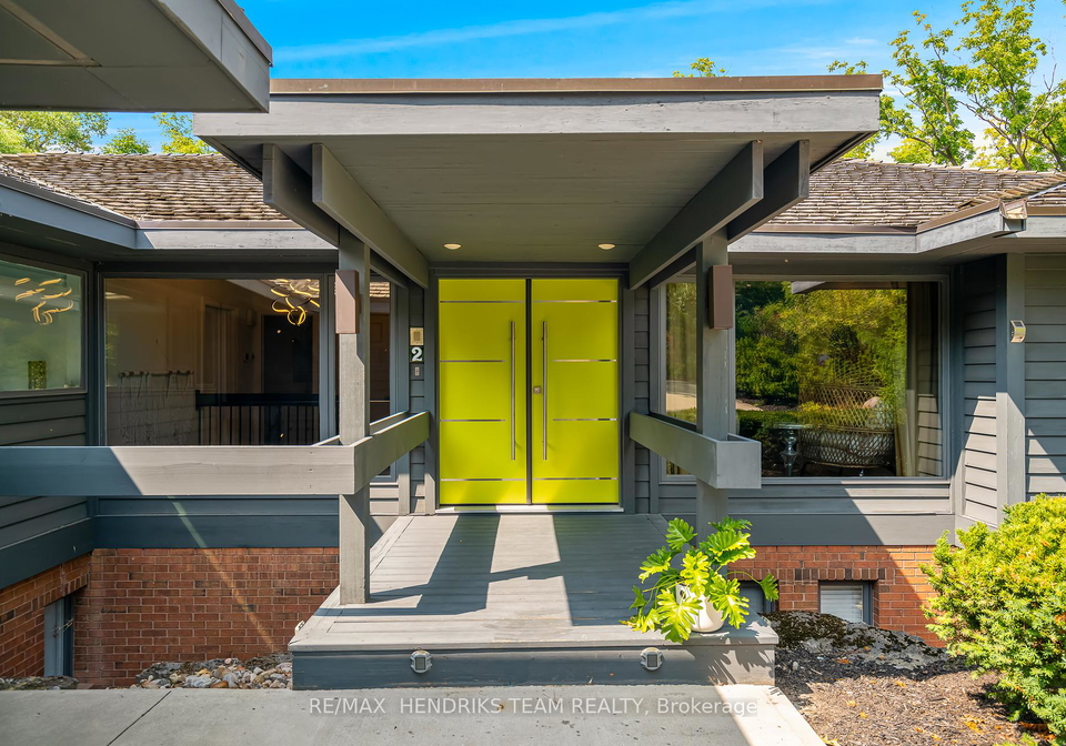 2-briarfield-crescent-st-catharines-ontario-x12425903