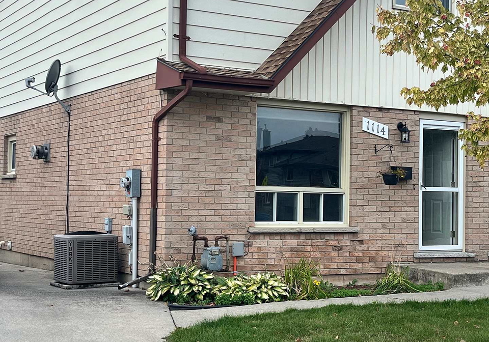 1114-cree-avenue-woodstock-ontario-x12426342