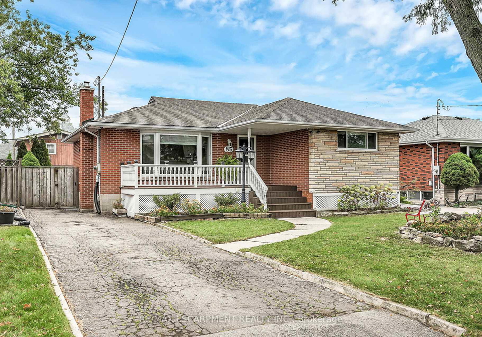 85-east-45th-street-hamilton-ontario-x12426353