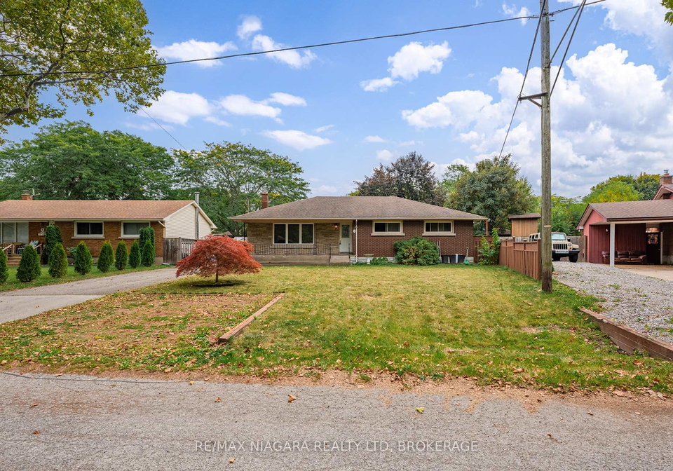 2-harper-street-st-catharines-ontario-x12426387