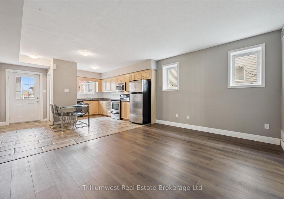 50-howe-drive-kitchener-ontario-x12426426
