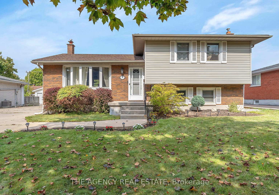 77-southview-crescent-london-south-ontario-x12426468