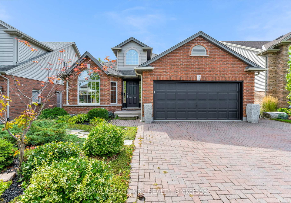 10-montrose-street-st-catharines-ontario-x12426953