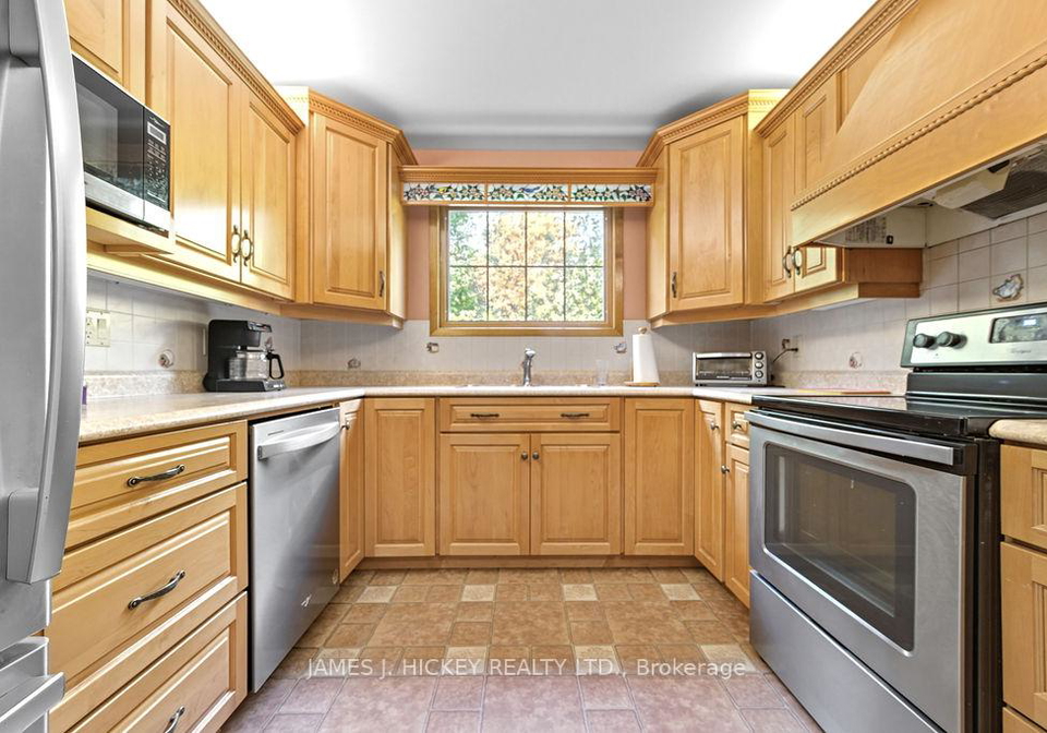 116-frontenac-crescent-deep-river-ontario-x12427011