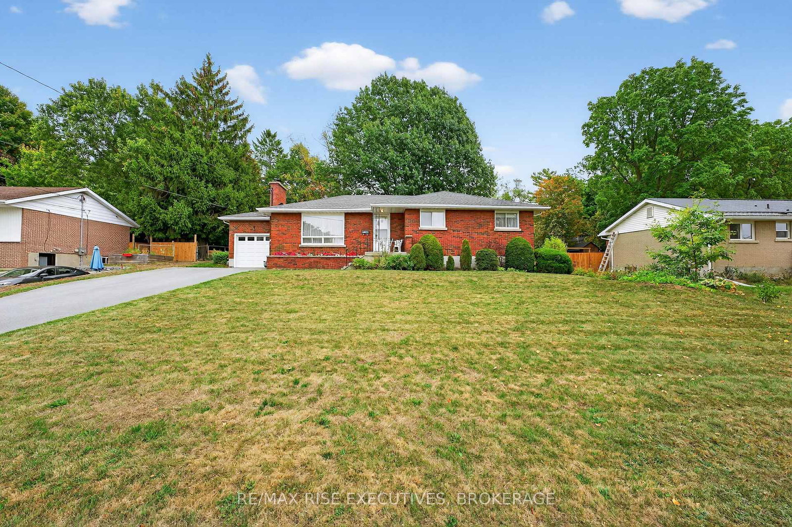 748-mona-drive-kingston-ontario-x12427013