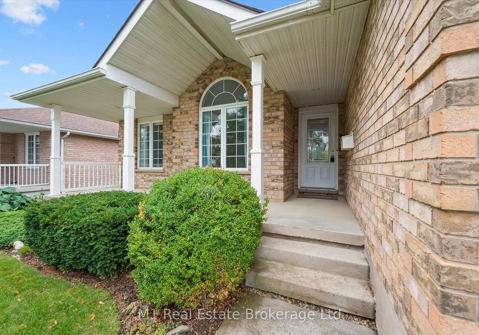 200-millburn-boulevard-centre-wellington-ontario-x12427234