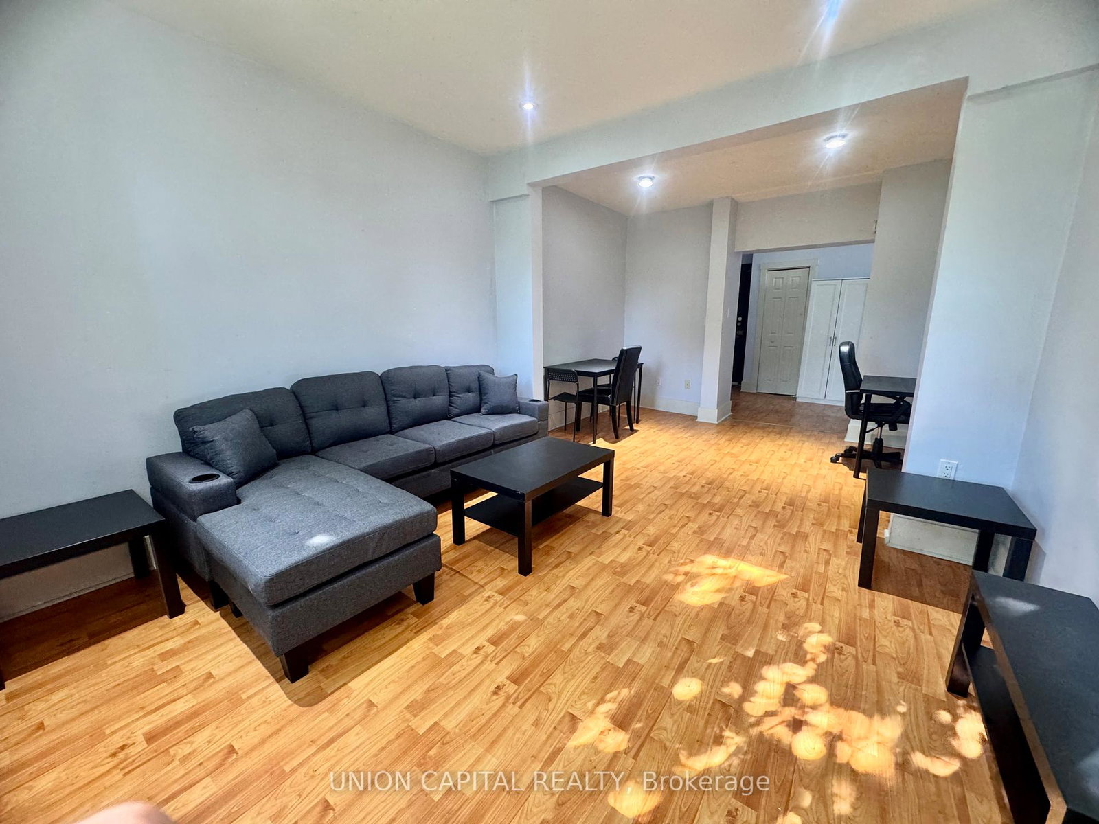 285-king-street-w-hamilton-ontario-x12427316