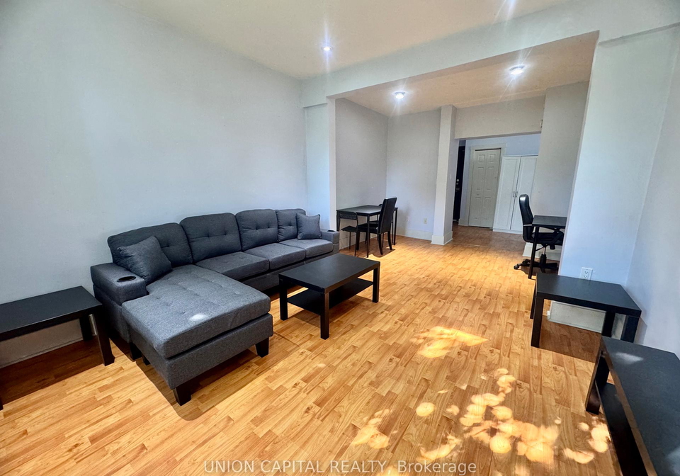 285-king-street-w-hamilton-ontario-x12427316