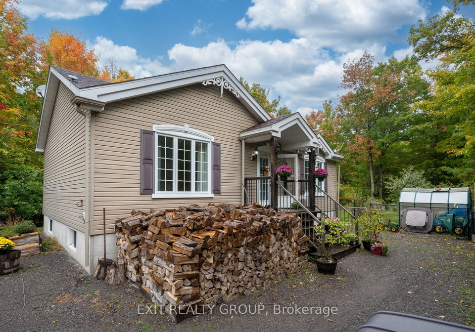 143-douglas-road-centre-hastings-ontario-x12427429