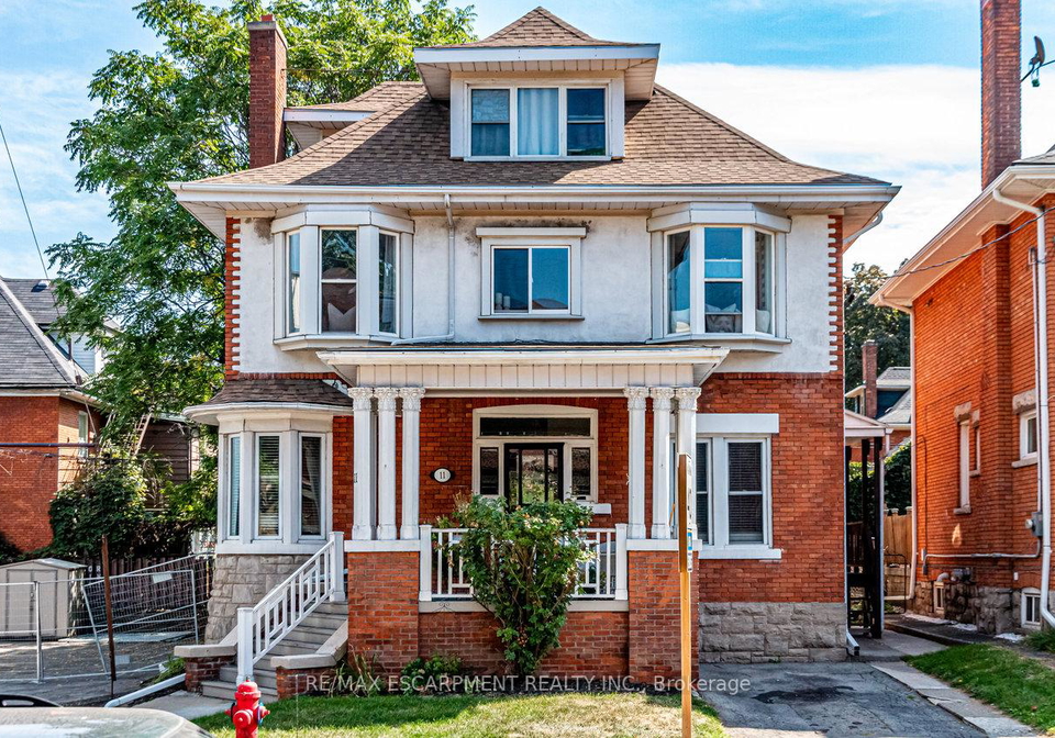 11-eastbourne-avenue-hamilton-ontario-x12427616
