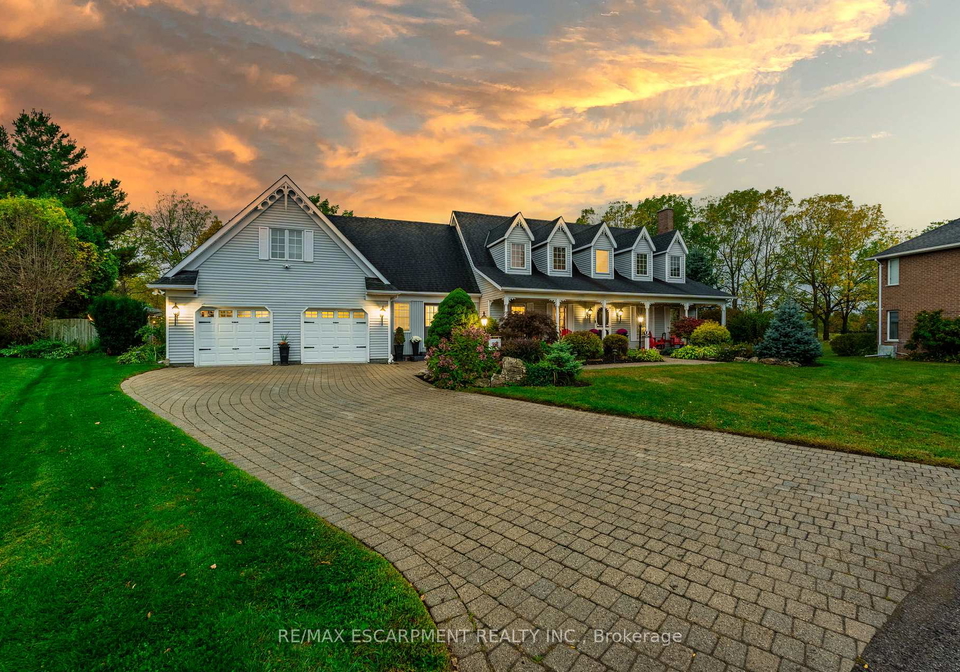 24-meander-close-hamilton-ontario-x12427747