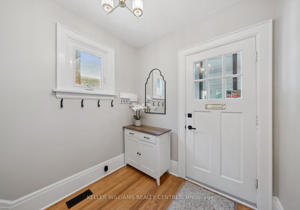 591-woolwich-street-guelph-ontario-x12427897
