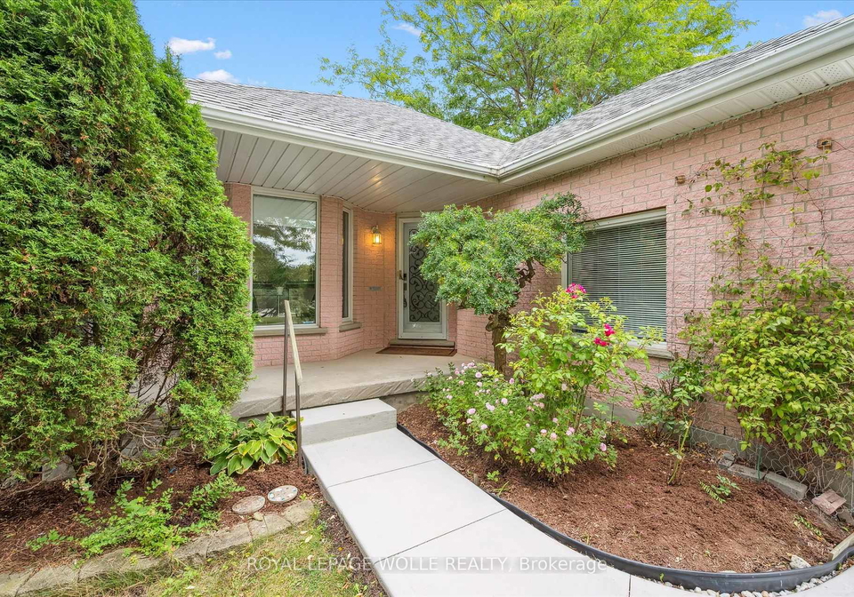 22-windward-place-kitchener-ontario-x12427936
