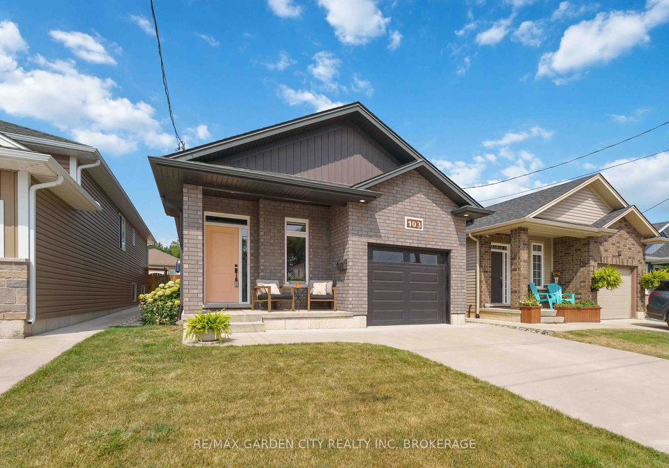 103-scholfield-avenue-s-welland-ontario-x12428072