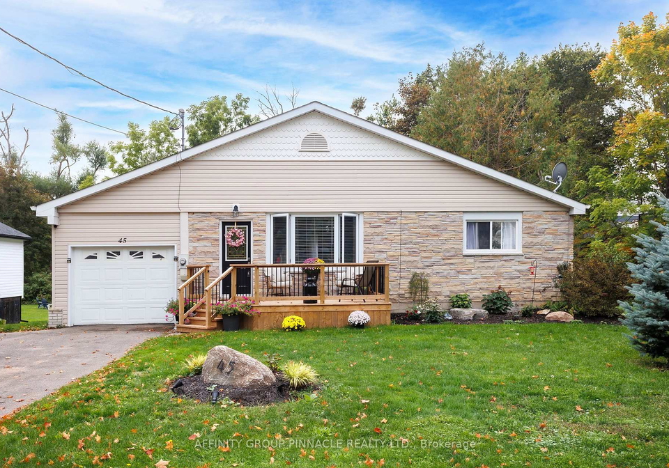 45-queen-street-kawartha-lakes-ontario-x12428078
