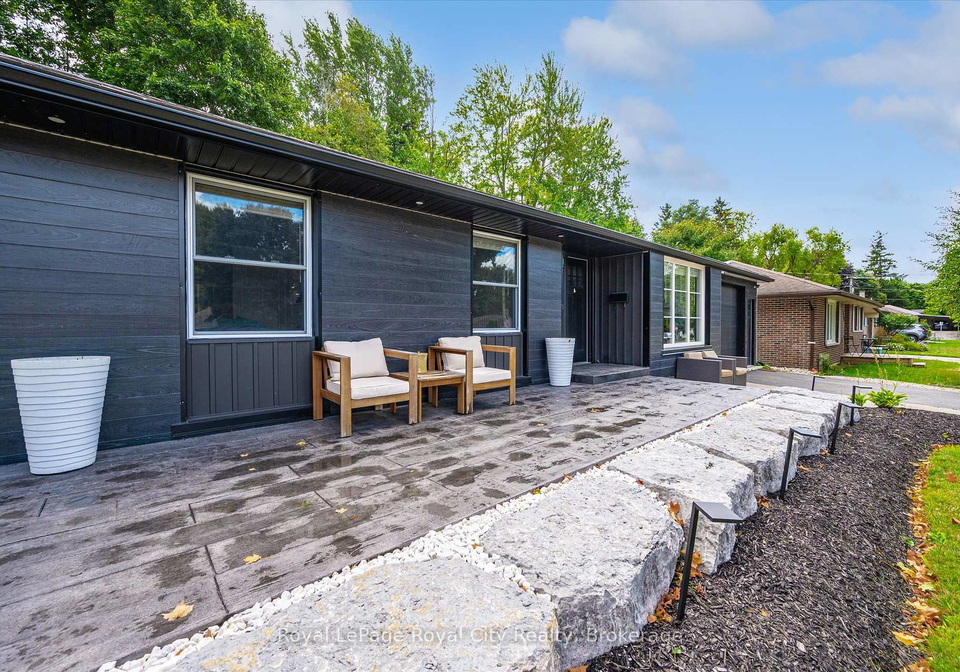 670-ferrier-street-centre-wellington-ontario-x12428105