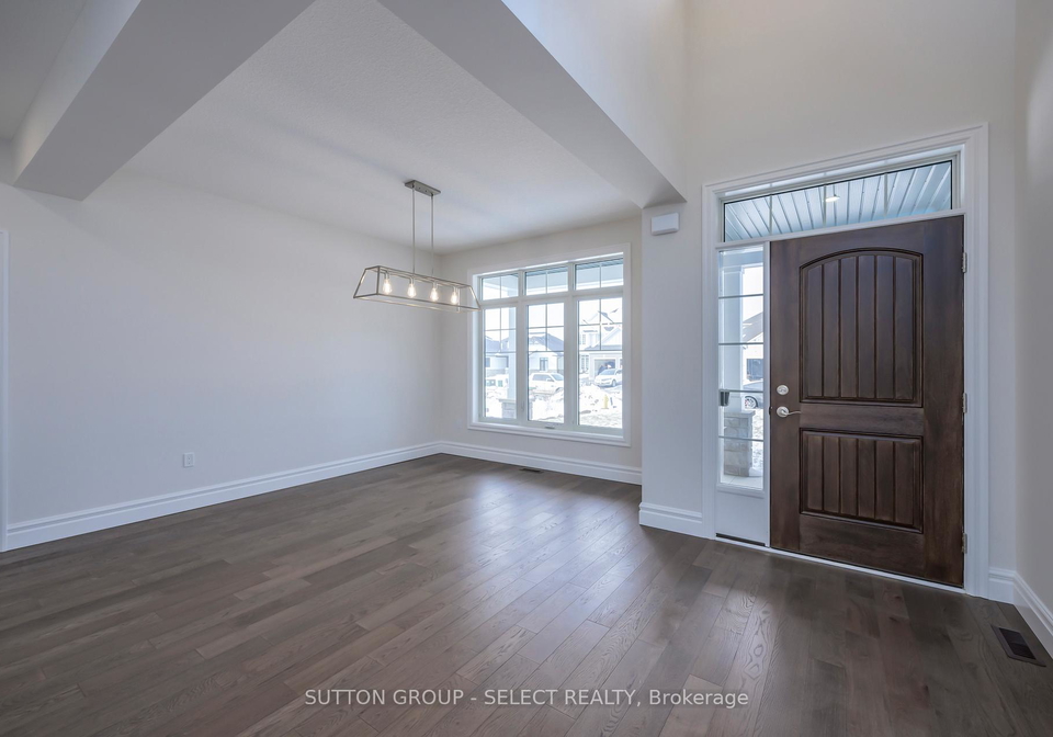 7-spruce-crescent-north-middlesex-ontario-x12428107