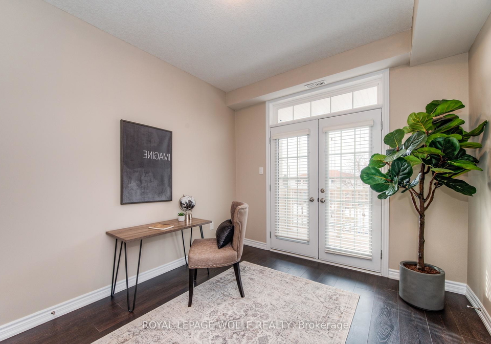 387-westwood-drive-kitchener-ontario-x12428200