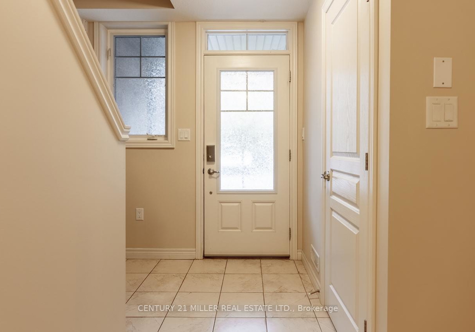 6-andruss-lane-hamilton-ontario-x12428339