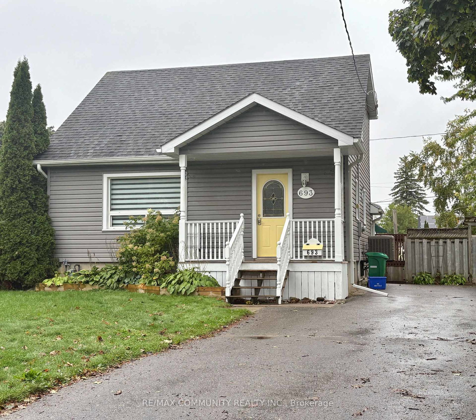 693-hawley-street-peterborough-ontario-x12428344