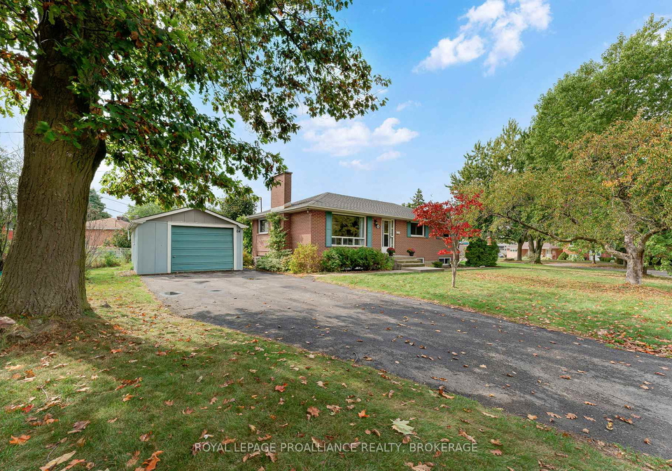 64-michael-grass-crescent-kingston-ontario-x12428517