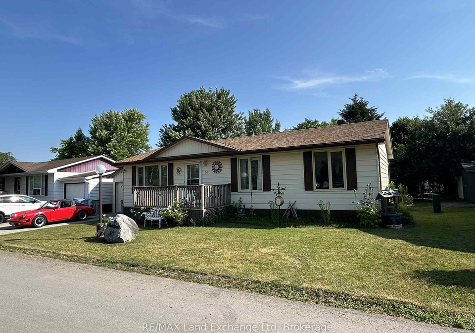 39724-amberley-road-morris-turnberry-ontario-x12428558