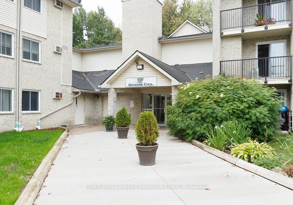 725-deveron-crescent-london-south-ontario-x12428572
