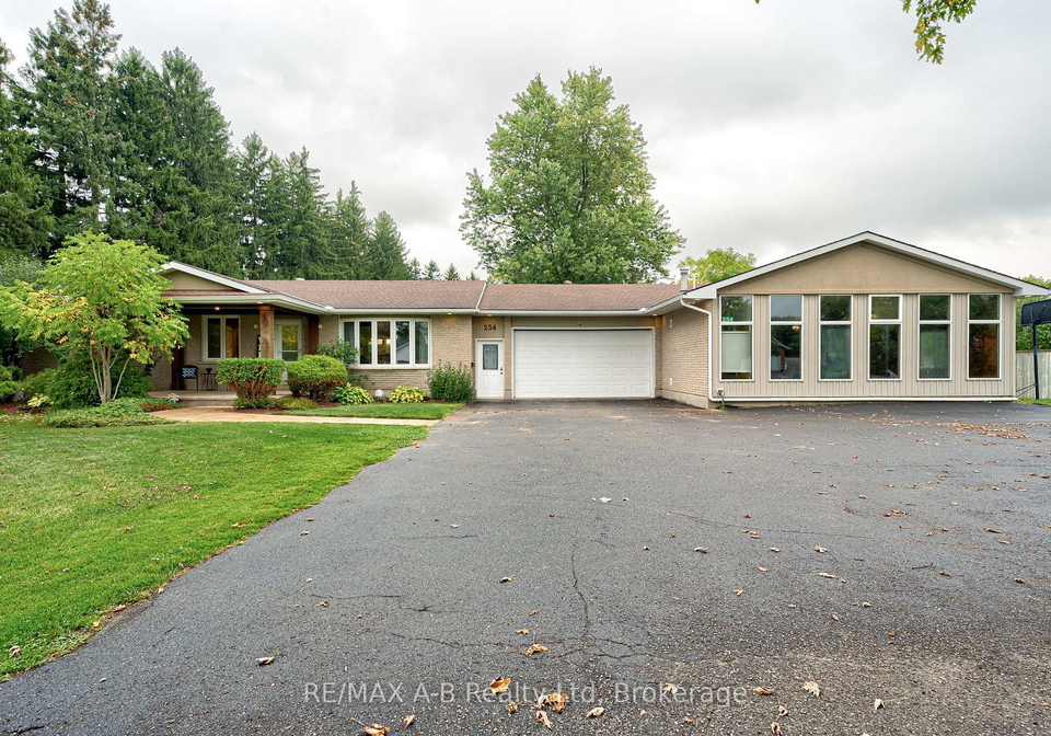 254-boyce-street-perth-south-ontario-x12428720
