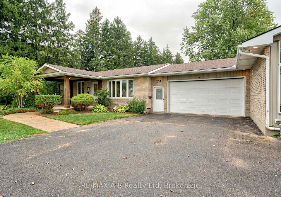 254-boyce-street-perth-south-ontario-x12428720