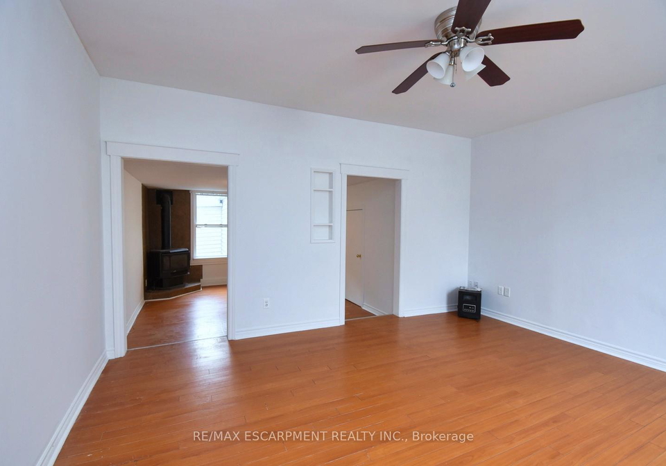 122-evans-street-hamilton-ontario-x12428800