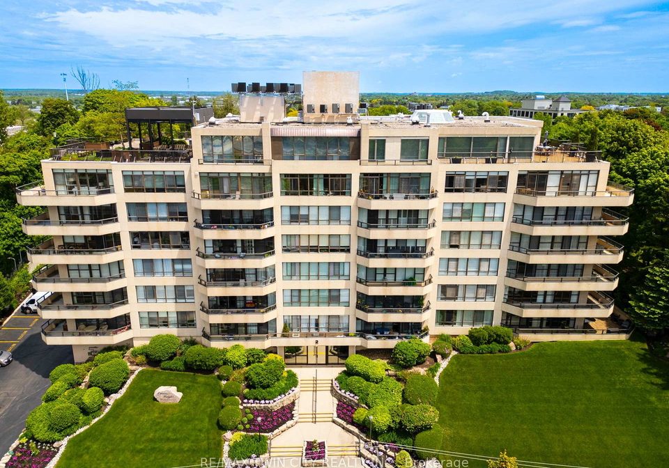 2-lancaster-street-e-kitchener-ontario-x12428823