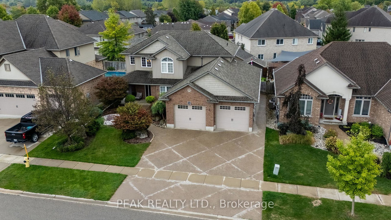 38-westview-court-woodstock-ontario-x12428835