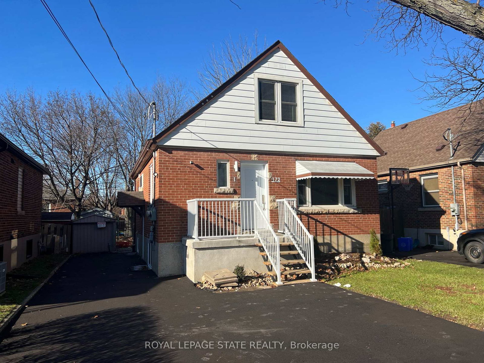 172-east-34th-street-hamilton-ontario-x12428979