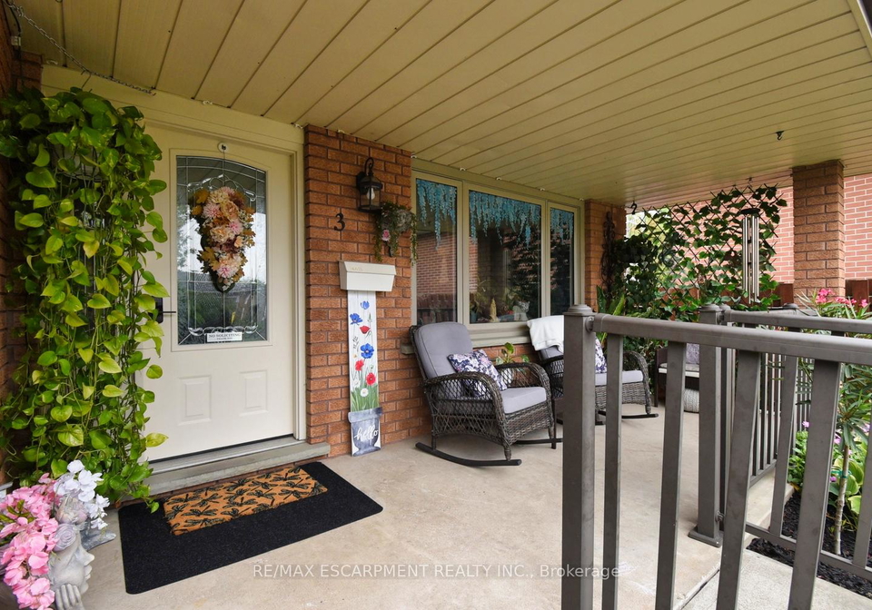 3-evelyn-street-brantford-ontario-x12429012