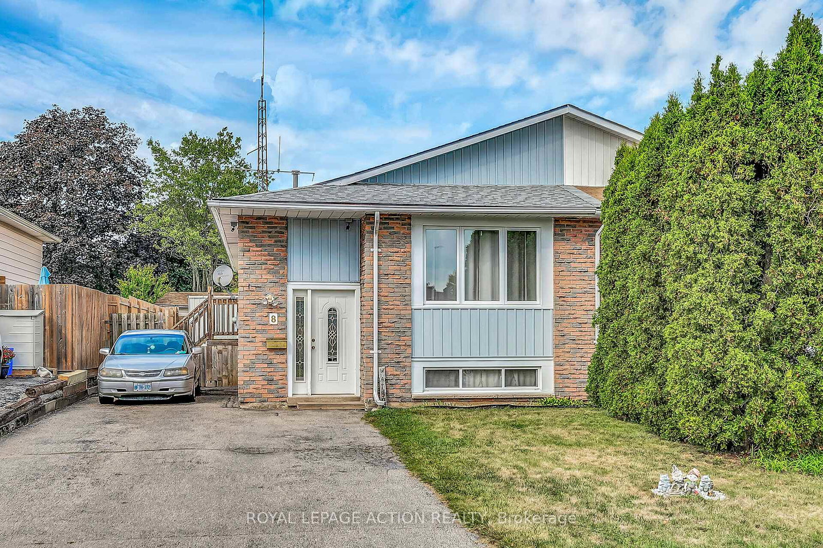 8-maple-crescent-brant-ontario-x12429017