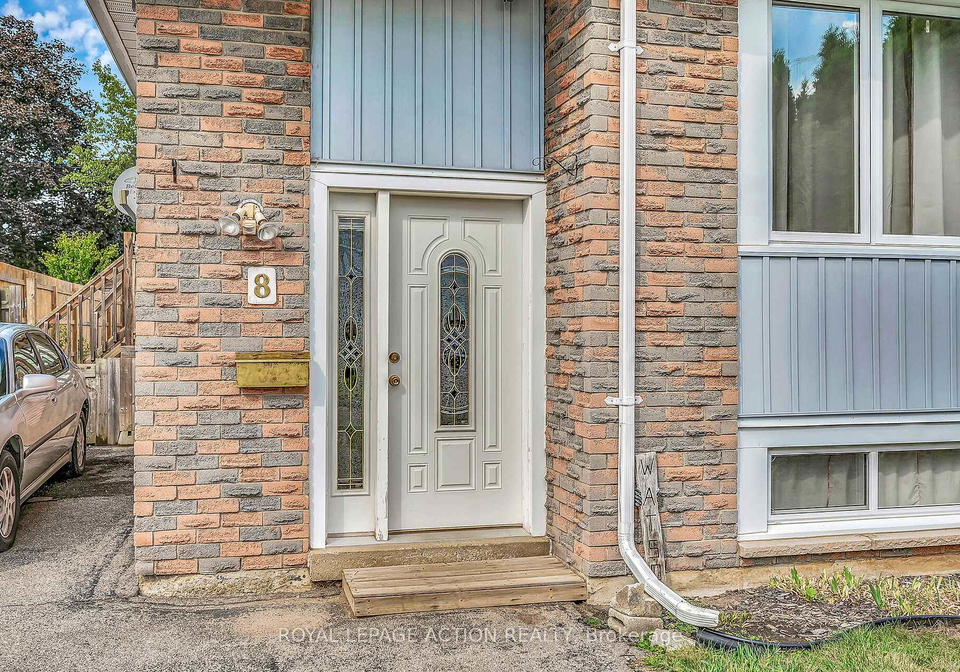 8-maple-crescent-brant-ontario-x12429017