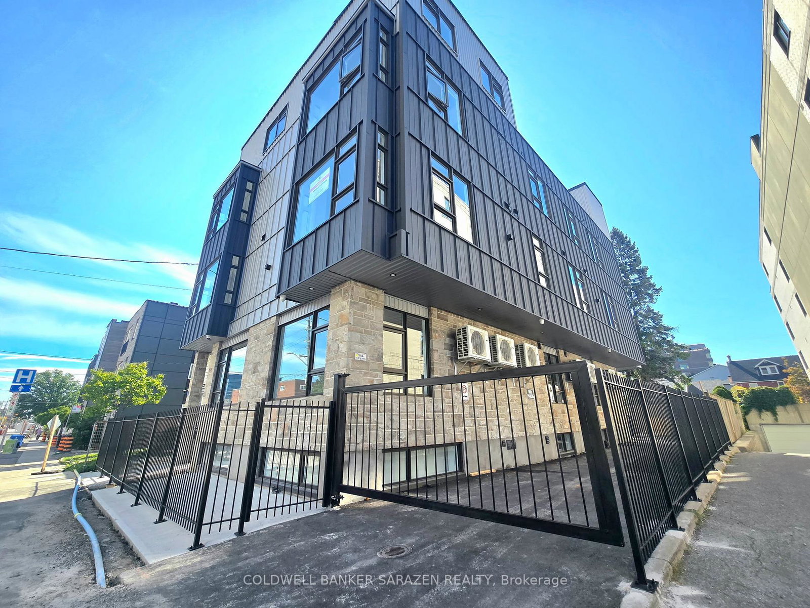 10-mcarthur-avenue-ottawa-ontario-x12429086