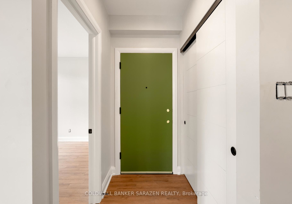 10-mcarthur-avenue-ottawa-ontario-x12429086