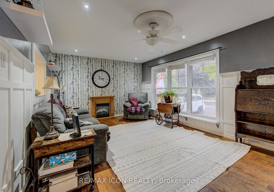 434-hill-street-e-centre-wellington-ontario-x12429131