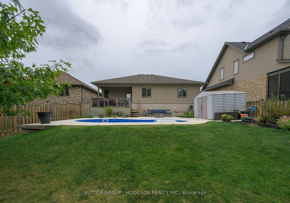 120-joseph-street-lucan-biddulph-ontario-x12429214
