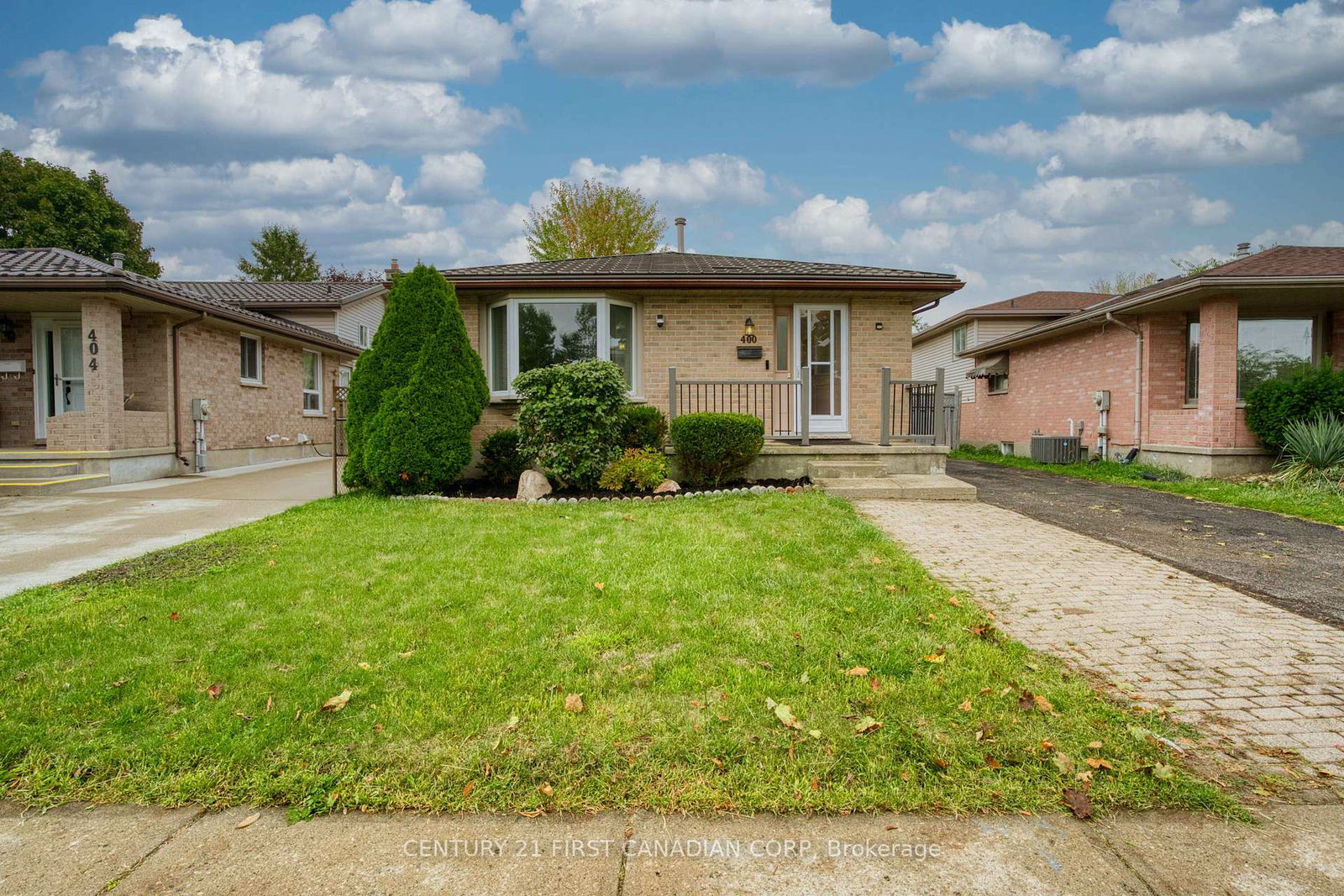 400-barker-street-london-east-ontario-x12429240
