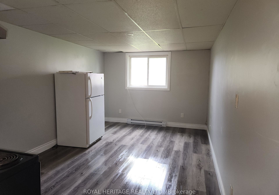 8800-willoughby-drive-niagara-falls-ontario-x12429476