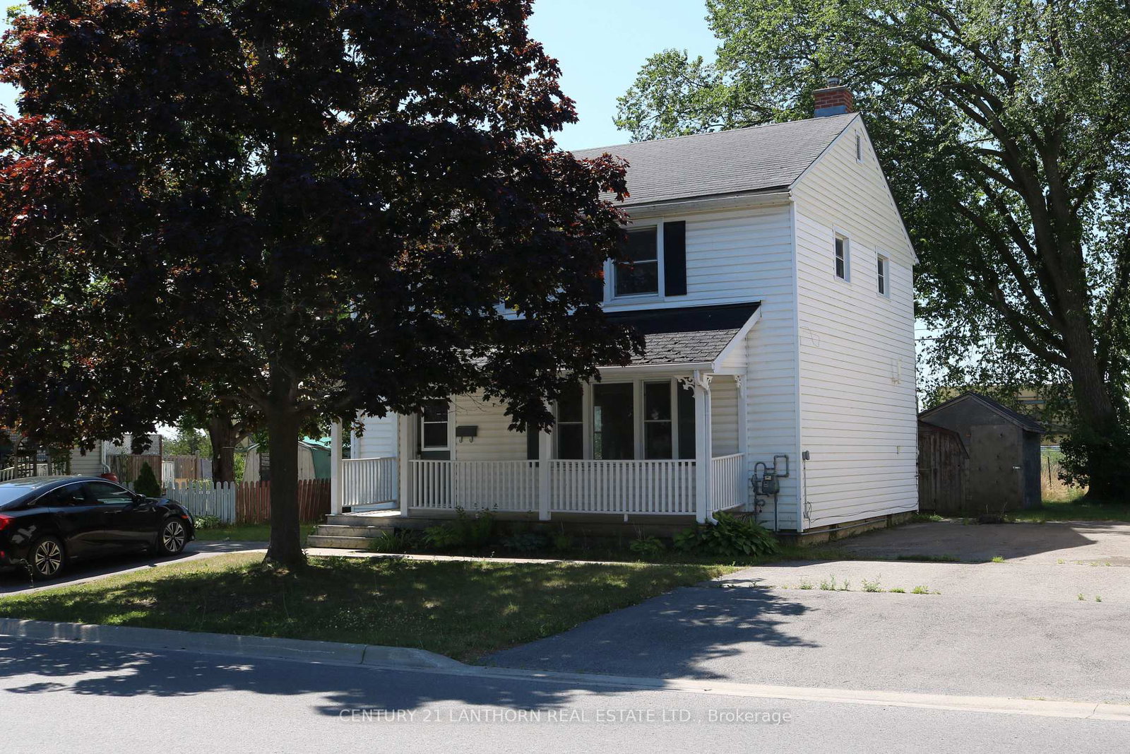 13-london-avenue-prince-edward-county-ontario-x12429542
