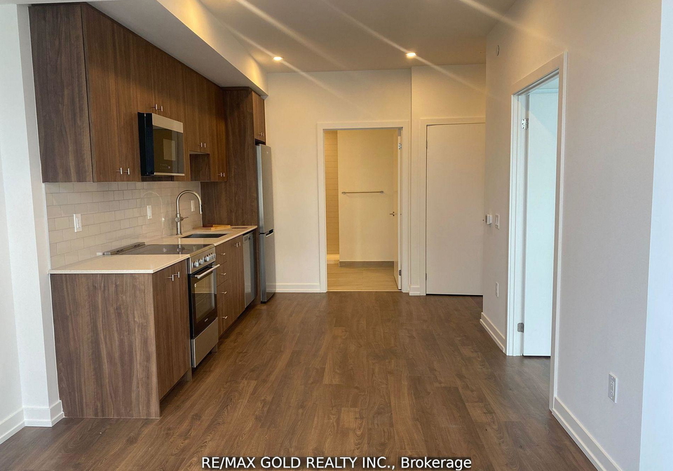 15-wellington-street-s-kitchener-ontario-x12429566