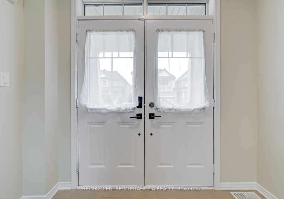 34-mull-avenue-haldimand-ontario-x12429706