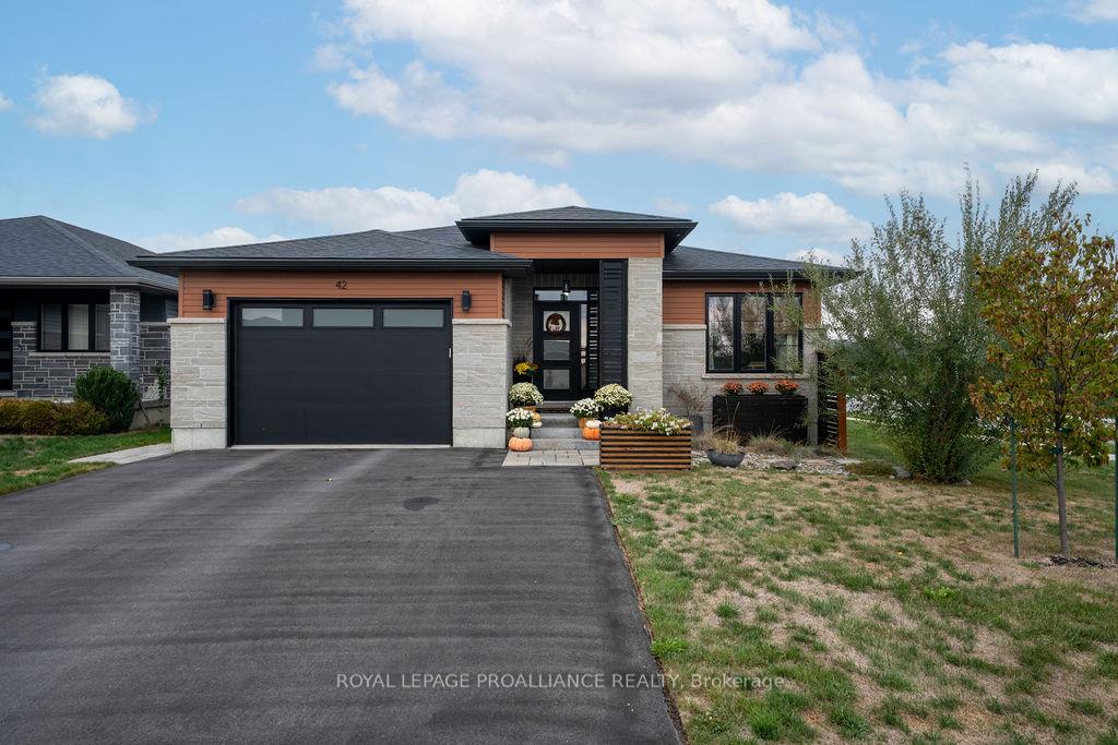 42-lehtinen-crescent-belleville-ontario-x12429764