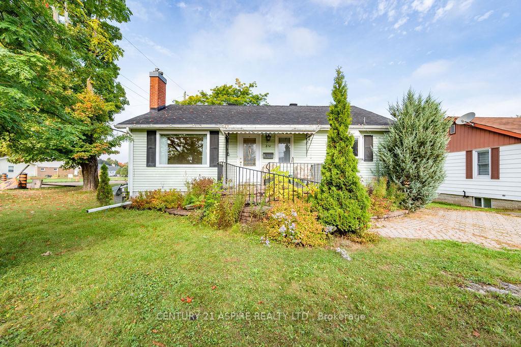 214-munroe-avenue-e-renfrew-ontario-x12429964